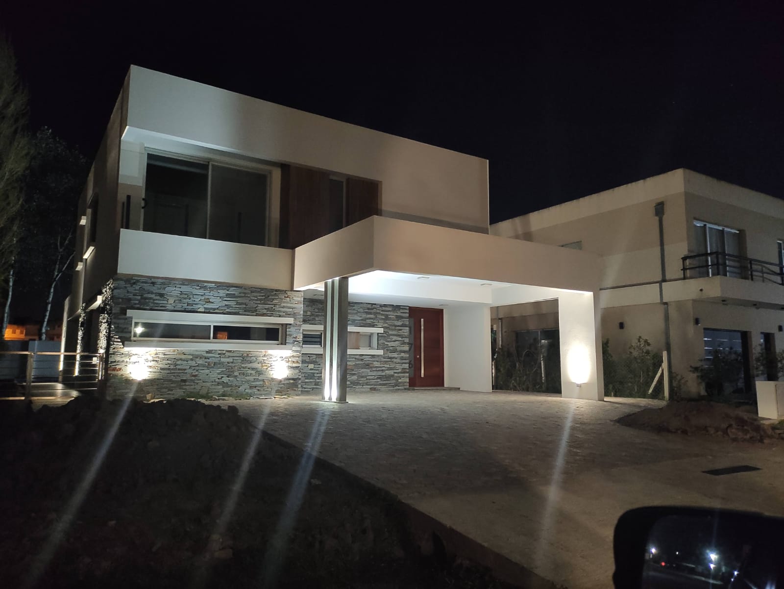 Casa Piccini · Los Troncos — Diego Inglese Arquitecto